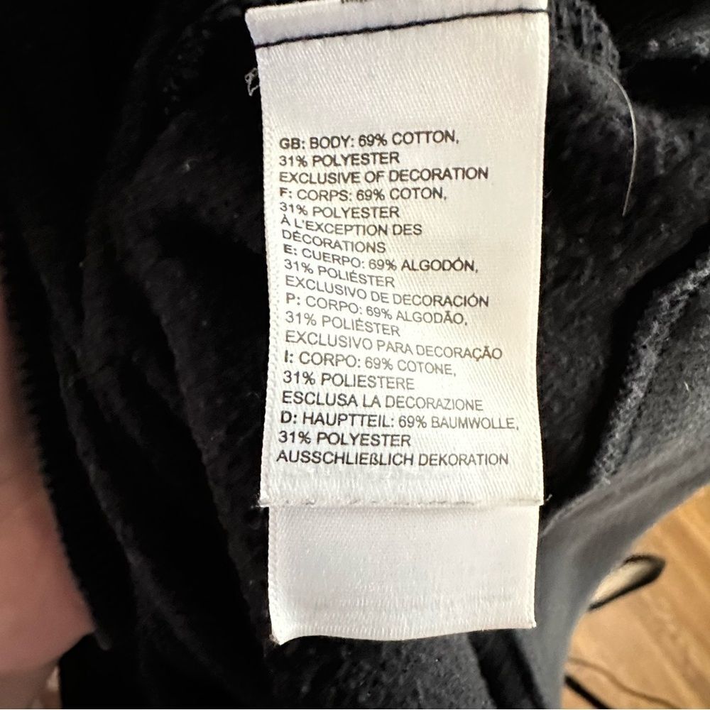 North Face Crewneck - Picture 4 of 9